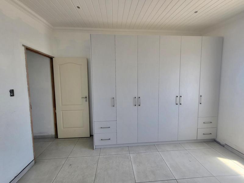 2 Bedroom Property for Sale in Laaiplek Western Cape